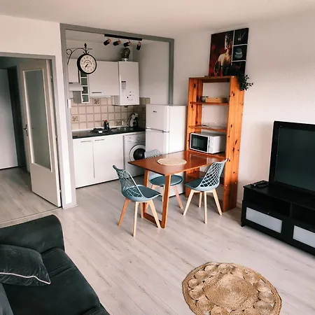 Grand Avec Terrasse